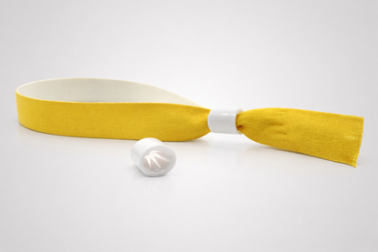 Witte plastic snelsluiting van JM Band®.